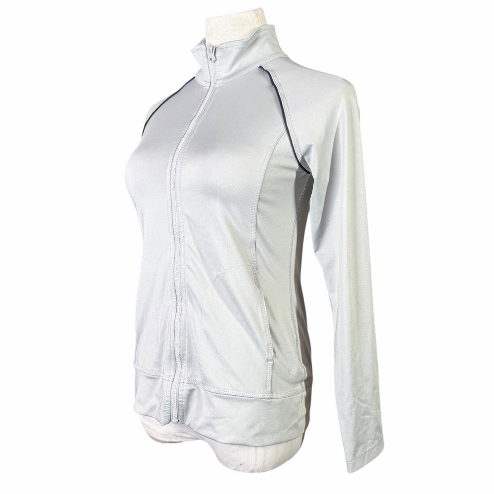 10/$25🦋 Danskin Now Light Gray Semi-Fitted Full Zip Jacket - Size XS - Picture 3 of 13
